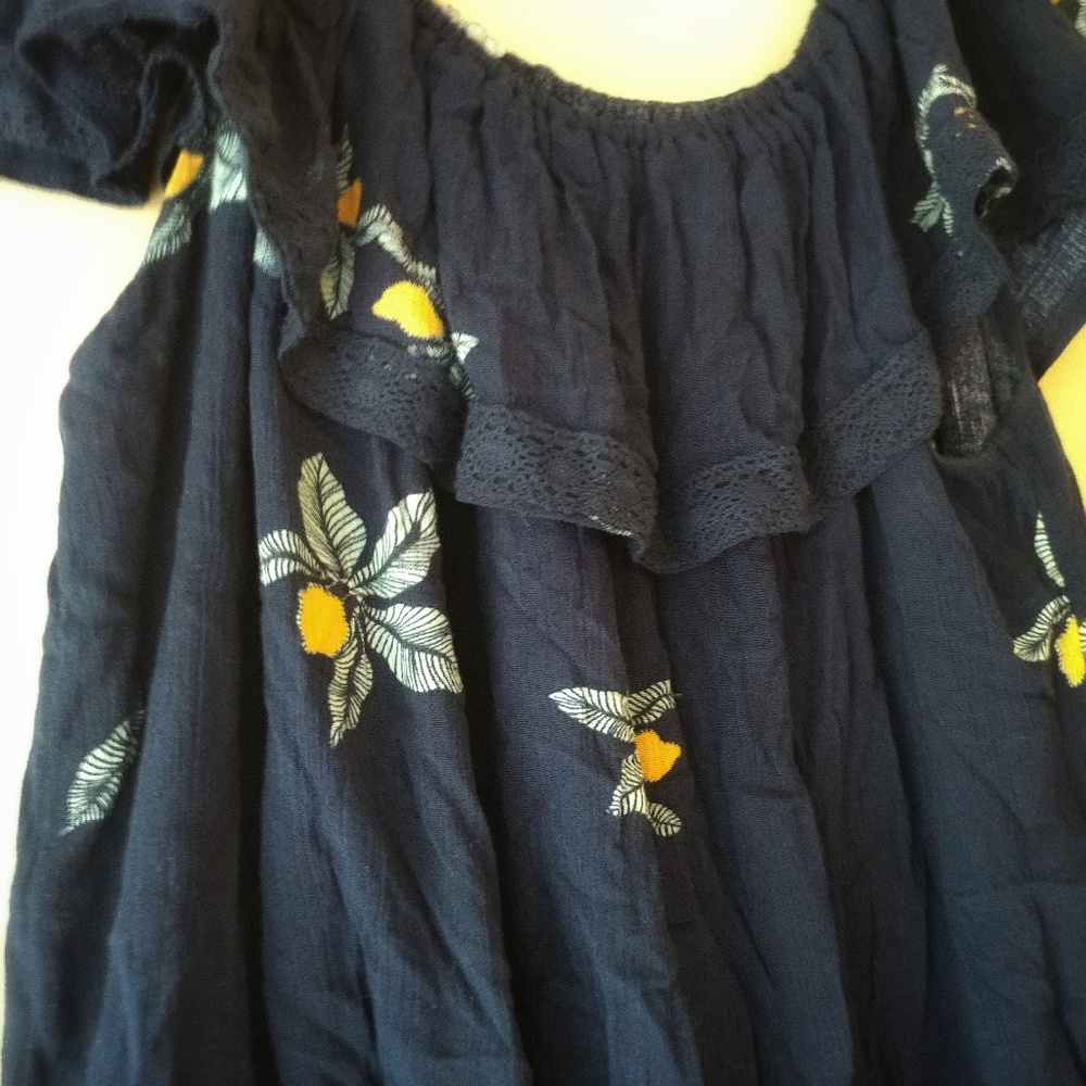 Mossimo Off-Shoulder Top - Picture 4 of 5